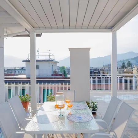 La Terrazza Di *
