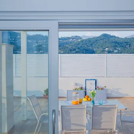 La Terrazza Di 살레르노
